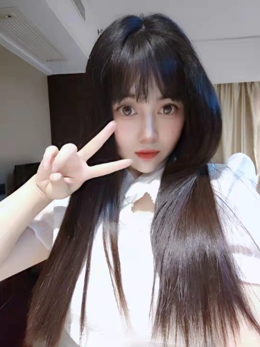 广佛线魁奇路站a出口附近琪琪